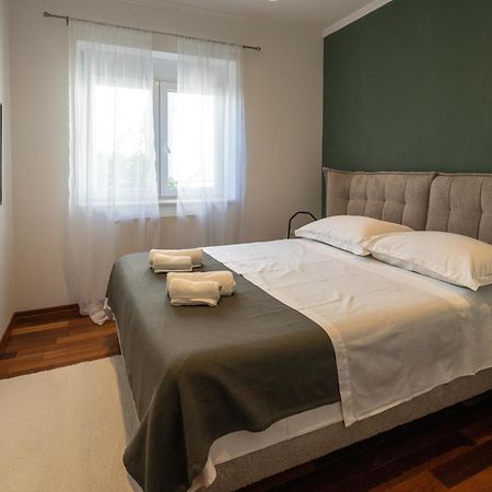 Lumaja Luxury Apartman Biograd Na Moru Eksteriør bilde
