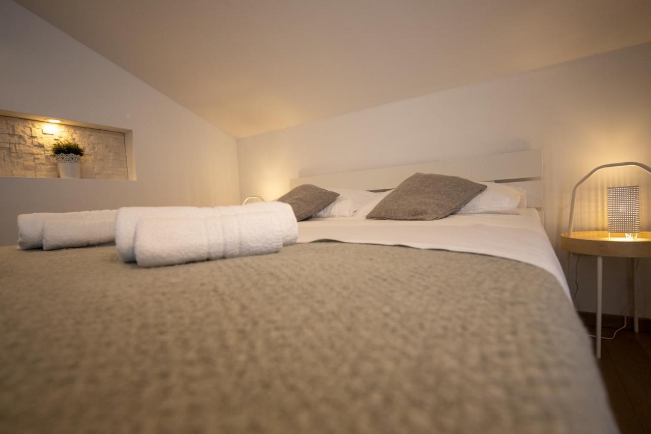 Lumaja Luxury Apartman Biograd Na Moru Eksteriør bilde
