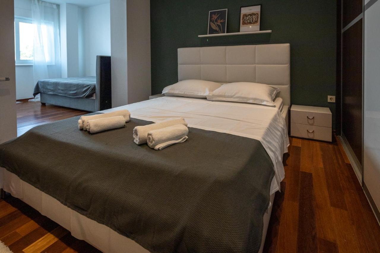 Lumaja Luxury Apartman Biograd Na Moru Eksteriør bilde