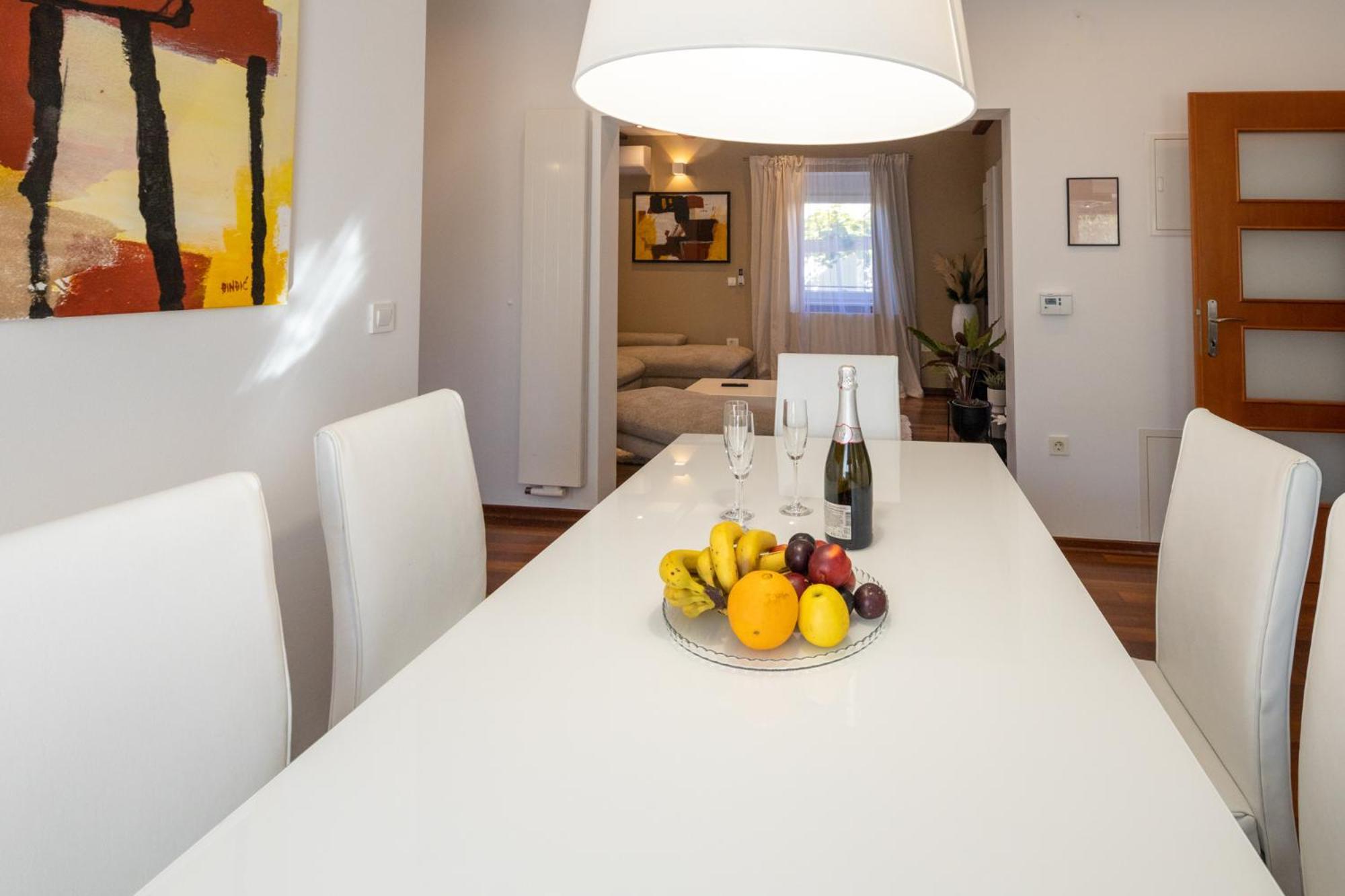 Lumaja Luxury Apartman Biograd Na Moru Eksteriør bilde