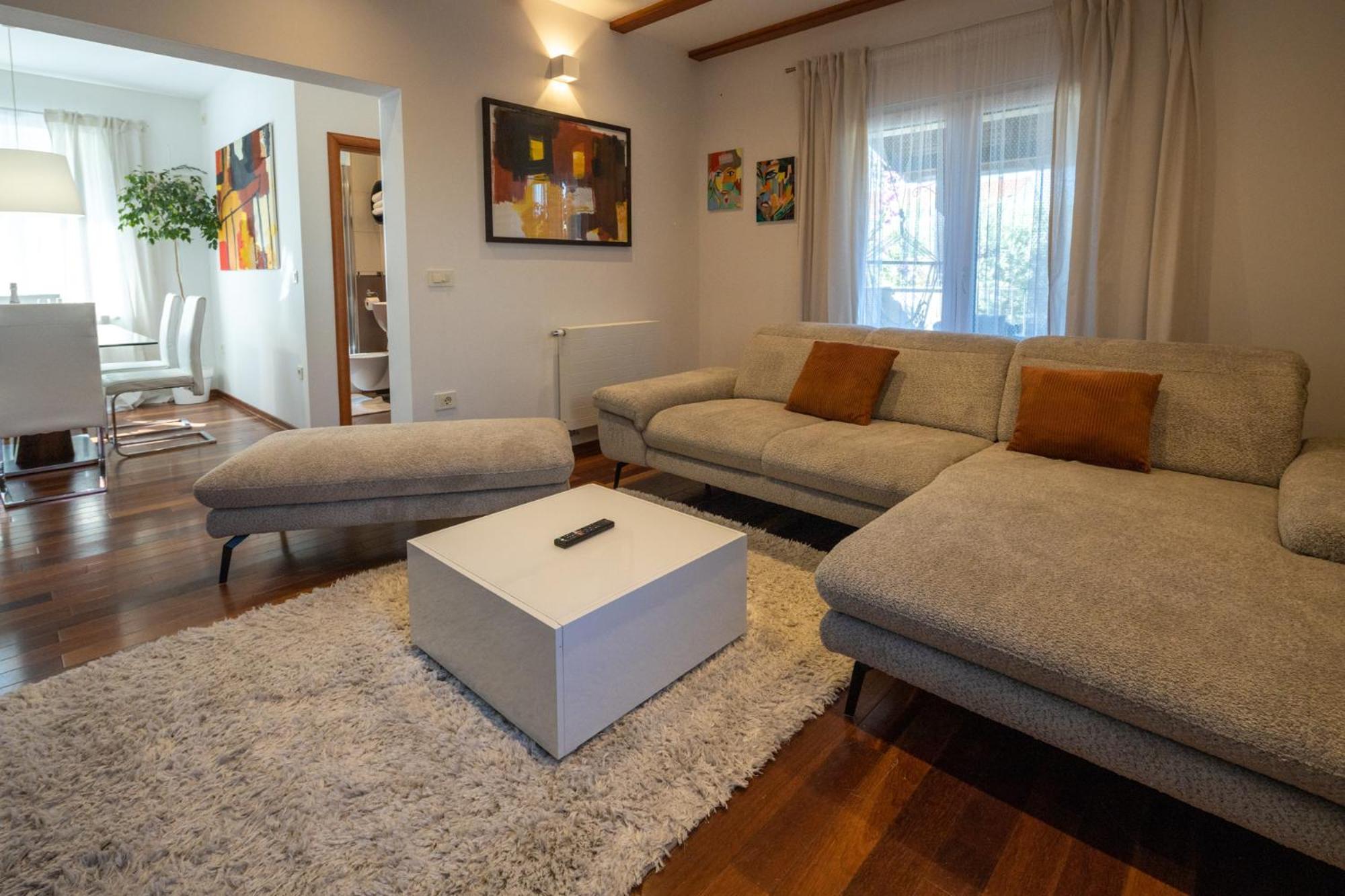 Lumaja Luxury Apartman Biograd Na Moru Eksteriør bilde